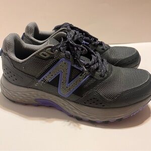 New Balance Running Trail Hiking  Shoes Womens 6.5 Gray 410 Purple Men 5